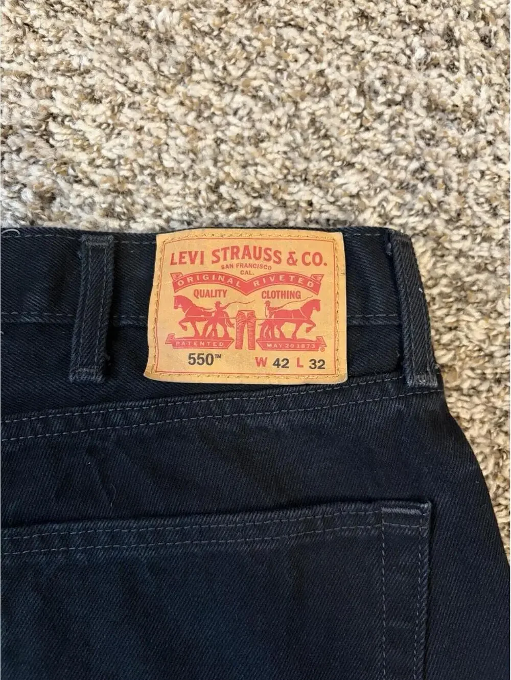 Levi's Men's 550 Black Relaxed Fit Jeans Size 42x32
